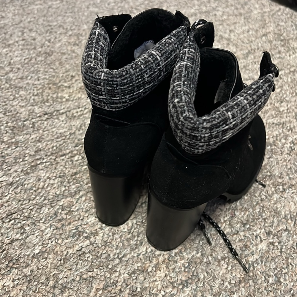 Call It Springs Ankle Chunky Heel Boots - Picture 3 of 10
